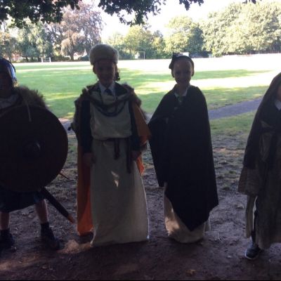 Oxenwoodanotherday40)